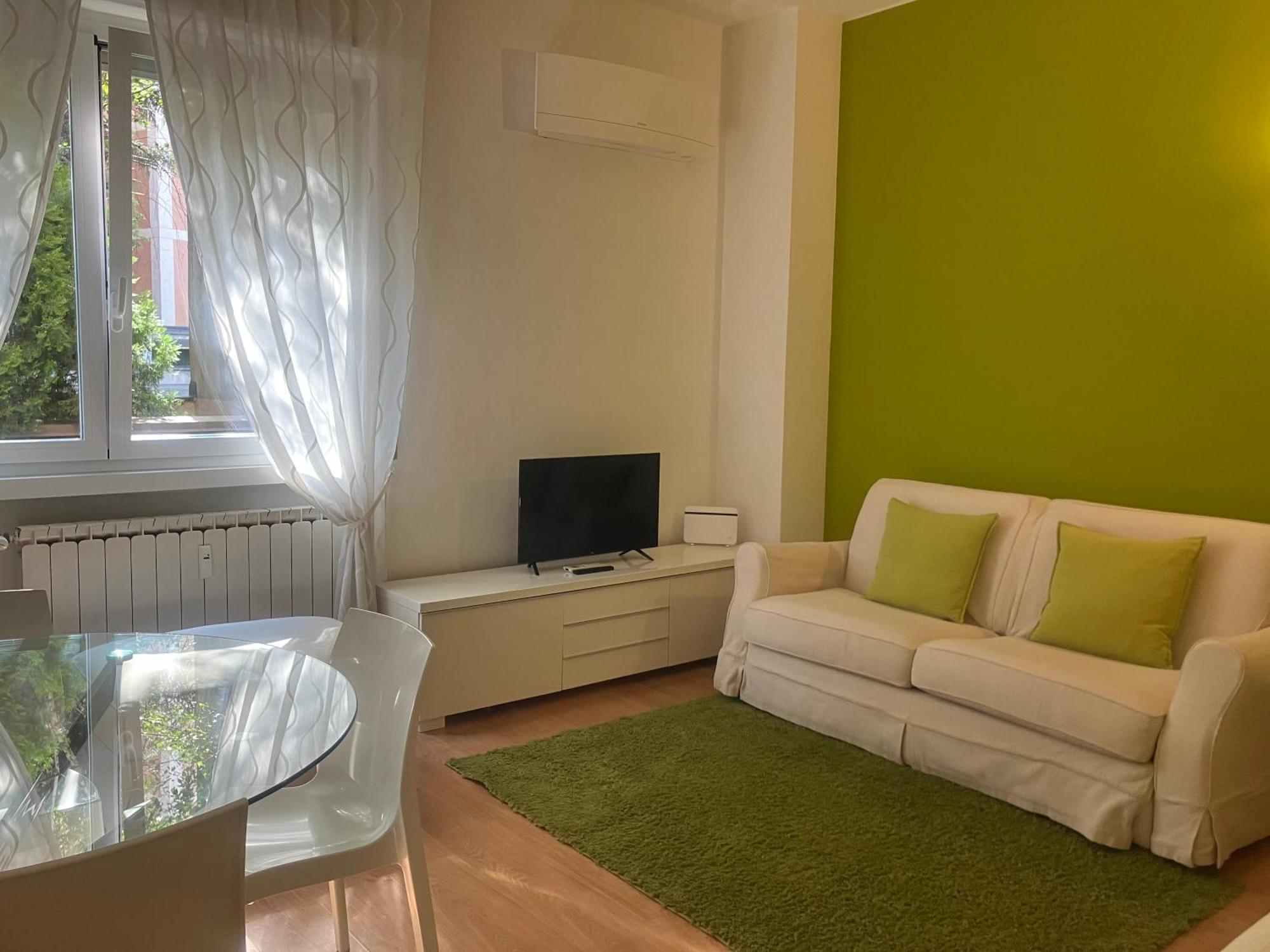 Centro Citta Train Station Apartment Bergamo Bagian luar foto