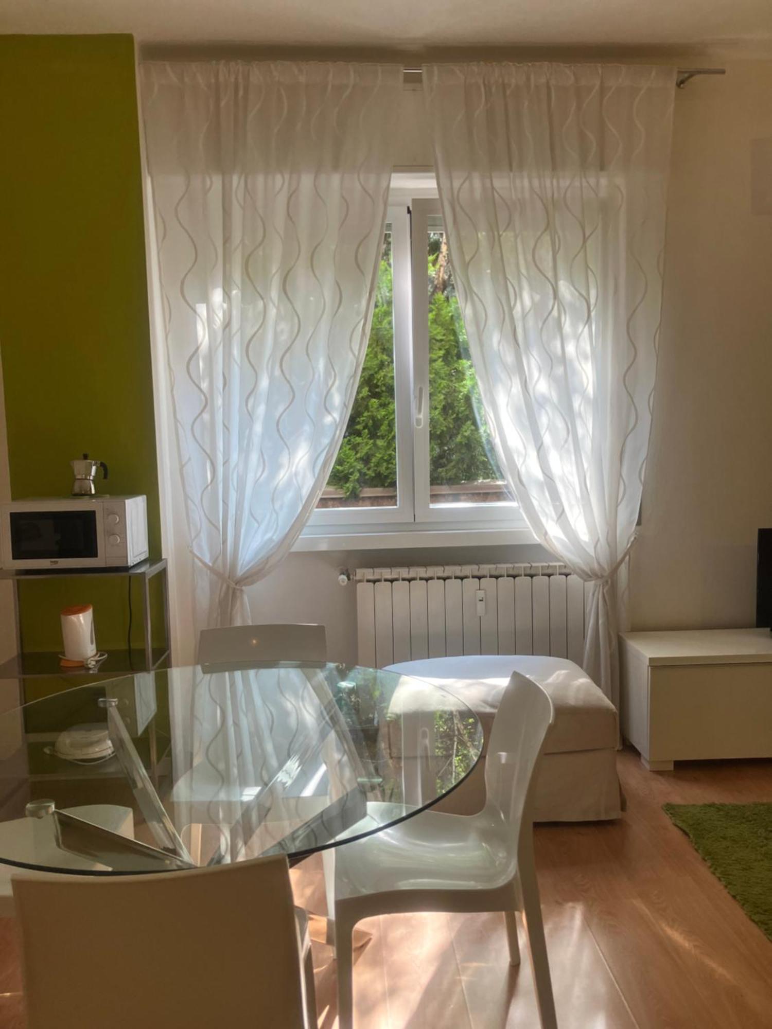 Centro Citta Train Station Apartment Bergamo Bagian luar foto