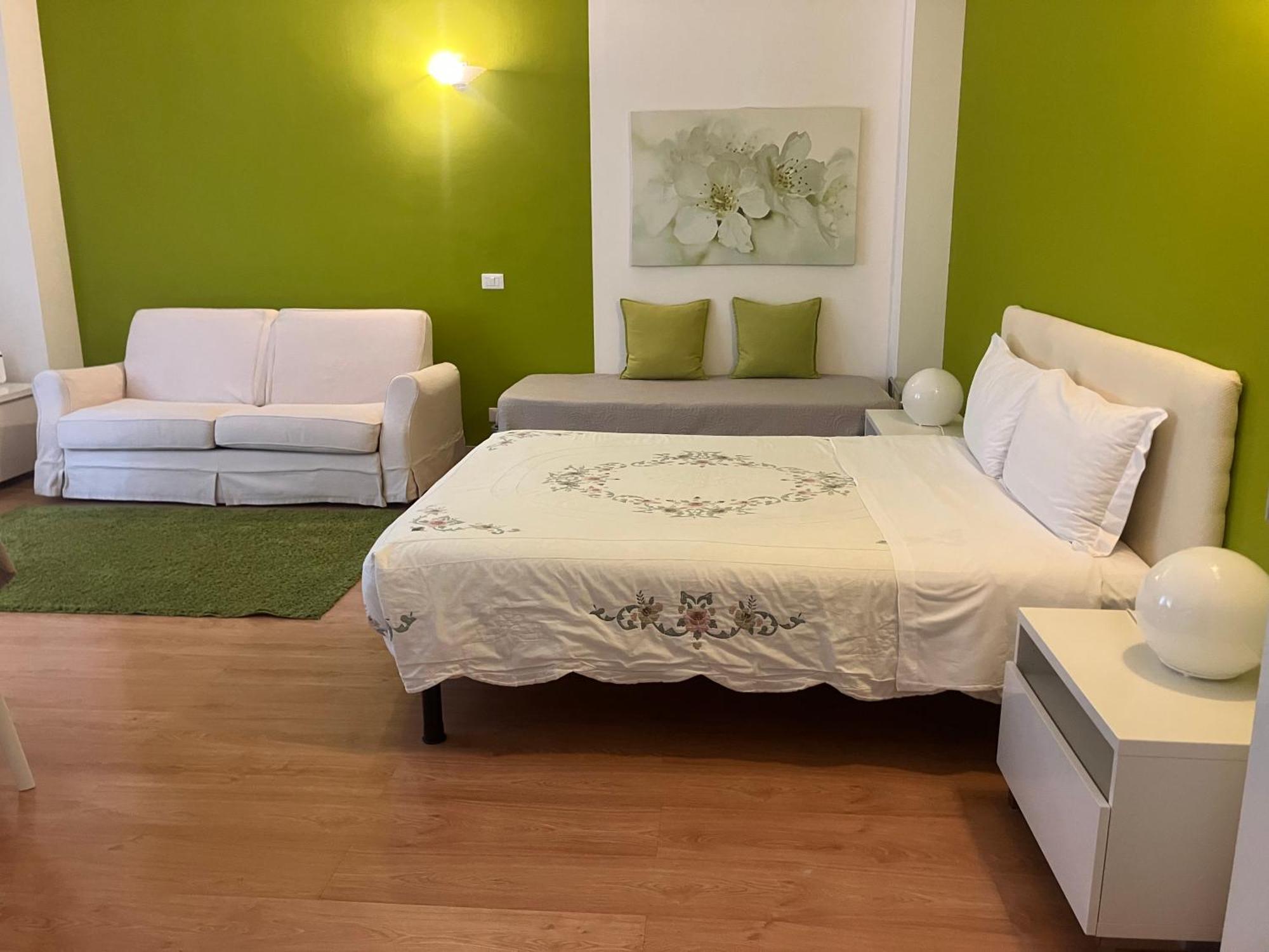 Centro Citta Train Station Apartment Bergamo Bagian luar foto