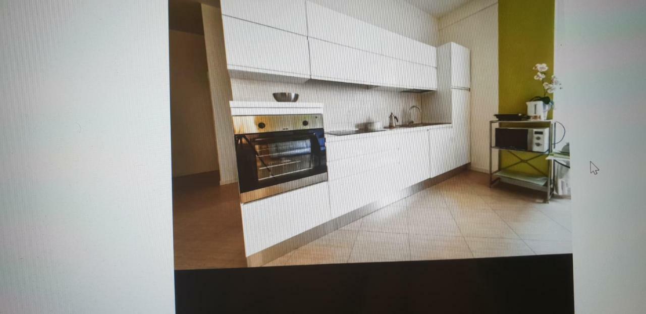 Centro Citta Train Station Apartment Bergamo Bagian luar foto